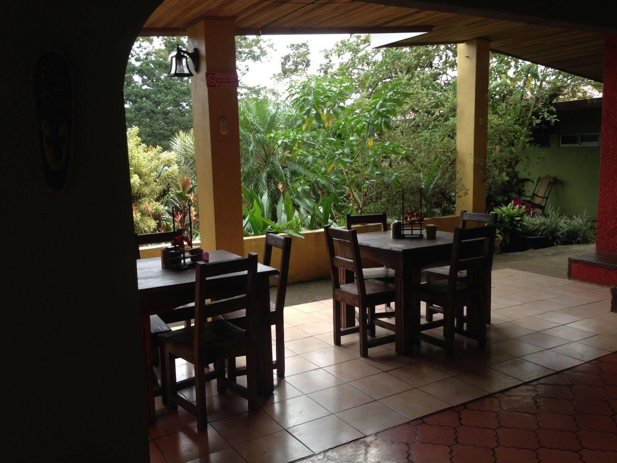 Aparthotel Villa Pacande & Rooms Pilas Exterior foto