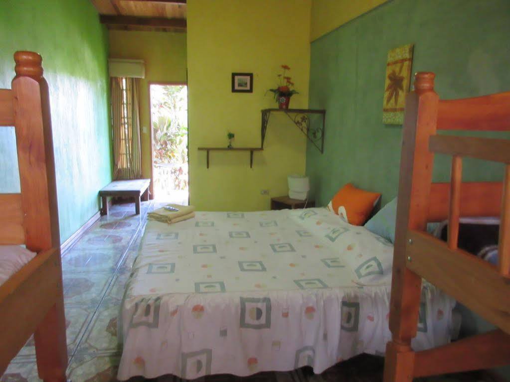 Aparthotel Villa Pacande & Rooms Pilas Exterior foto